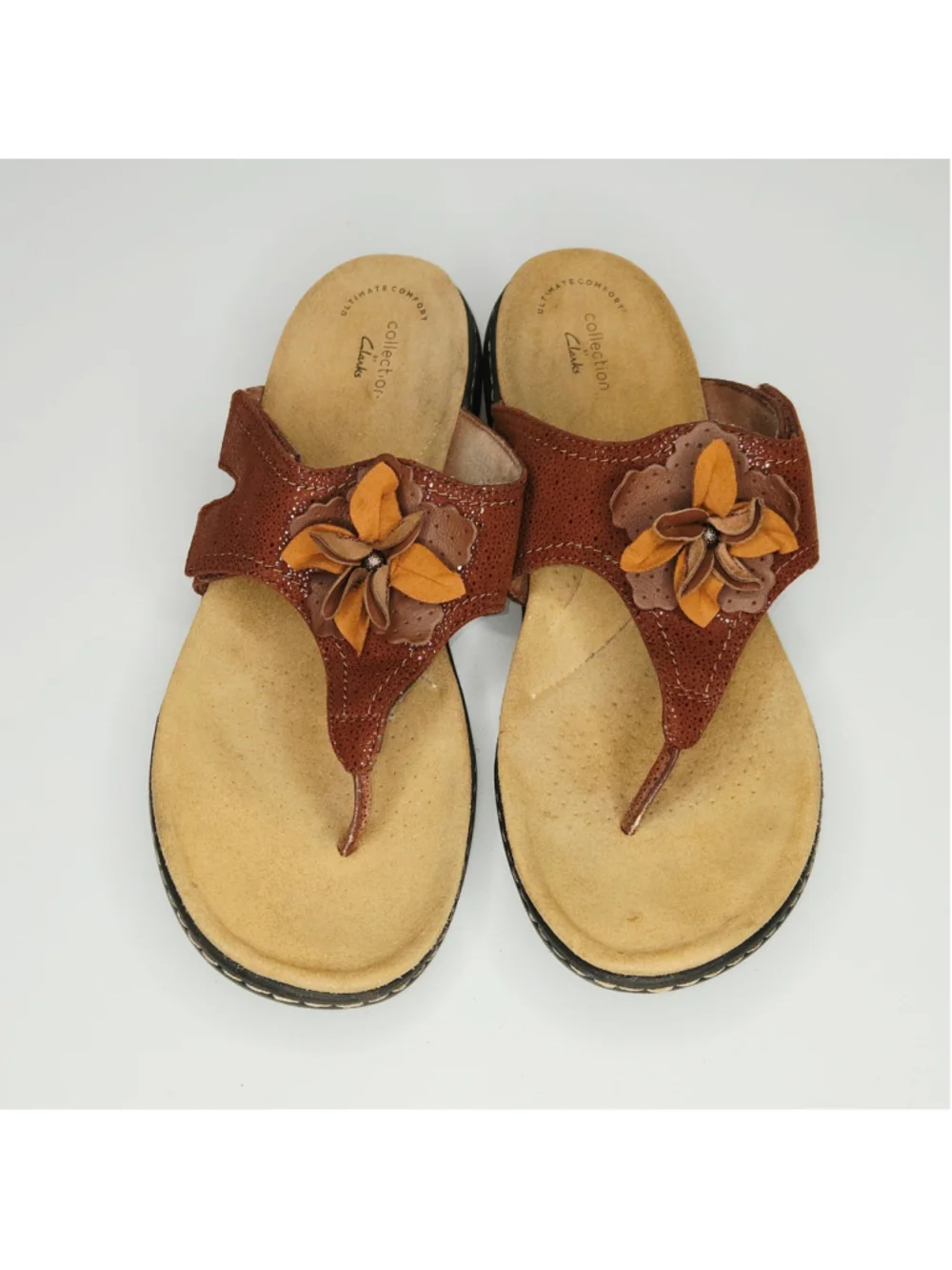 Clarks Collection Women's Leather Brown Floral Thong Sandals Size 12